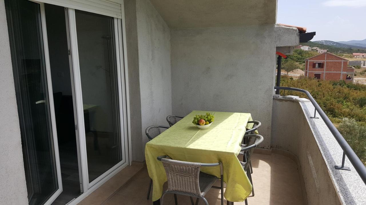 Apartments With A Parking Space Maslenica, Novigrad - 12636 Jasenice  Buitenkant foto